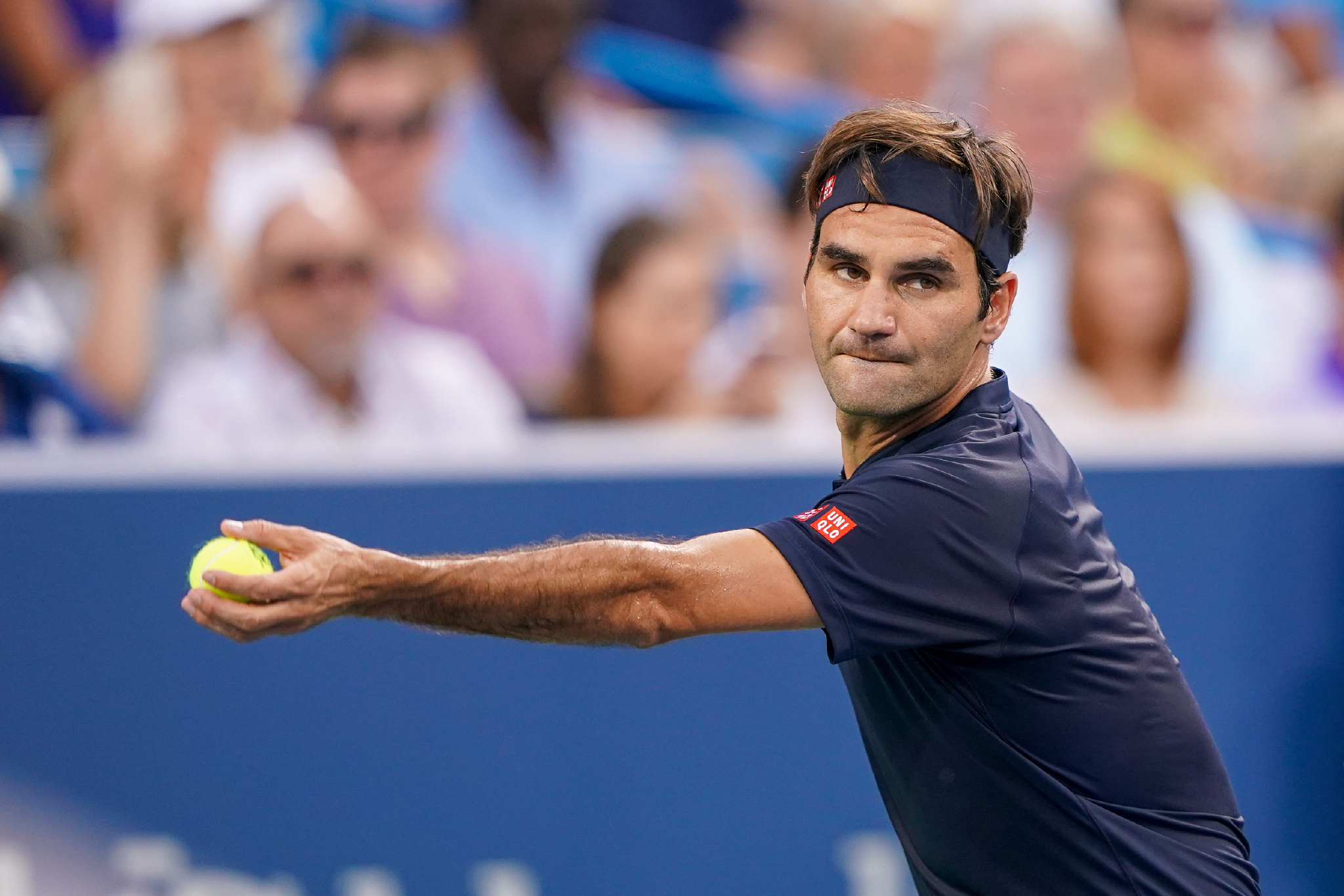 而他本人希 而他本人希