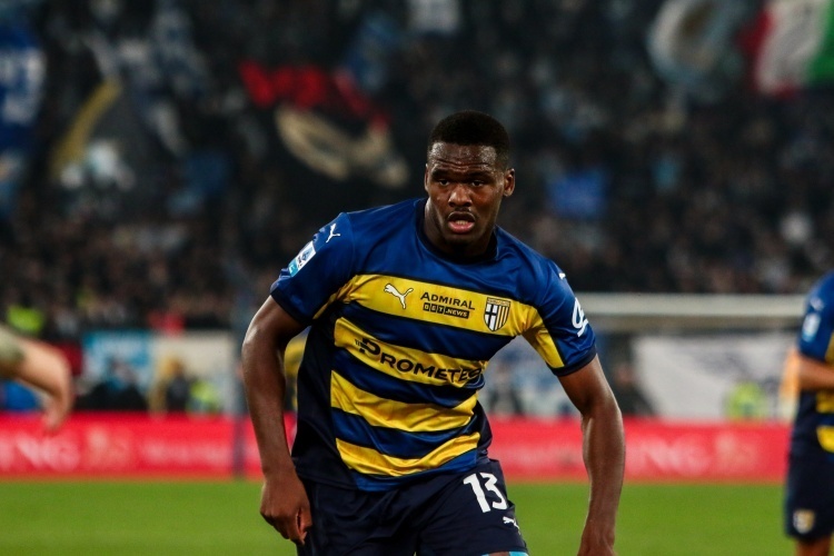 降低了引援 降低了引援